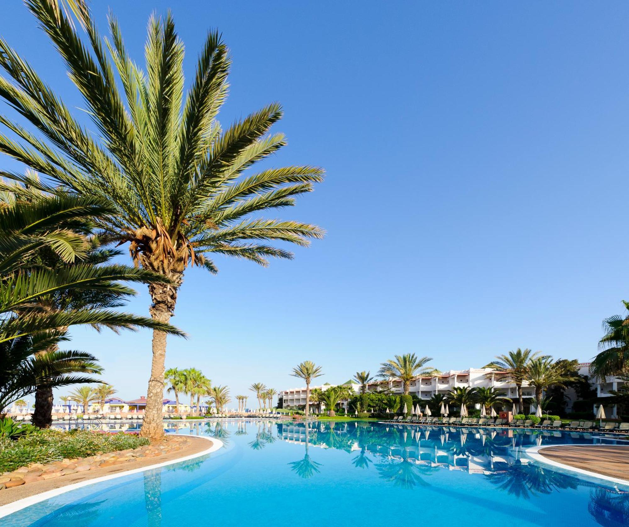 Iberostar Waves Founty 4*
